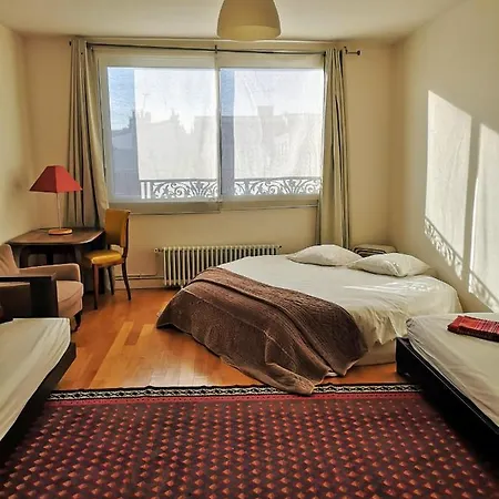 Casa vacanze Paris-maison-appartement-7 Chambres Métro Jourdain Parigi
