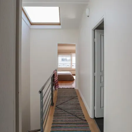 Casa vacanze Paris-maison-appartement-7 Chambres Métro Jourdain Parigi