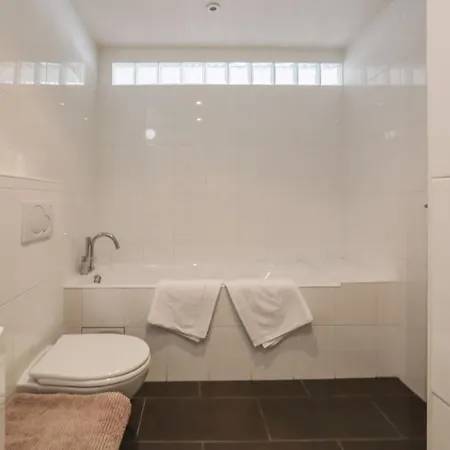 Casa vacanze Paris-maison-appartement-7 Chambres Métro Jourdain Parigi